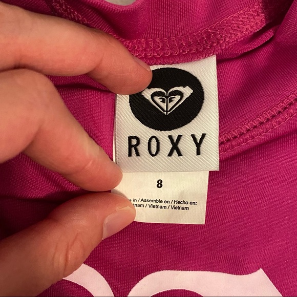 ROXY Pink Rashguard, Juniors’ Size 8 - Item 0037 - Picture 3 of 6
